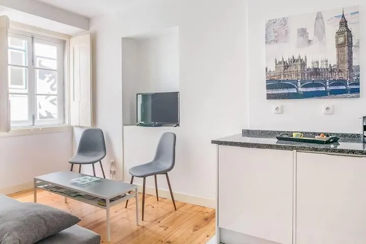 Cozy Apartments In Heart Of Lisbon Bairro Alto