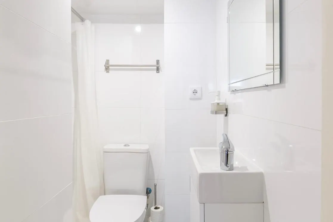 Cozy Apartments In Heart Of Lisbon Bairro Alto 0*,