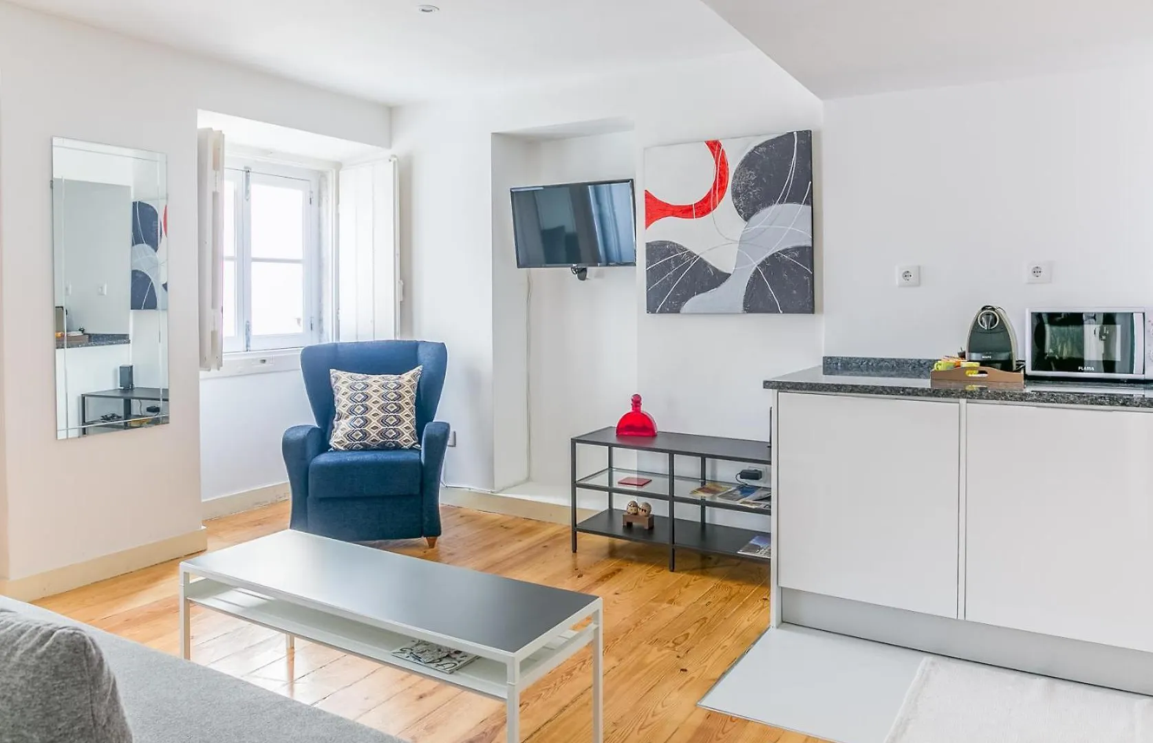 Cozy Apartments In Heart Of Lisbon Bairro Alto
